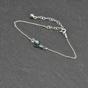 Délicat bracelet en verre fusionné