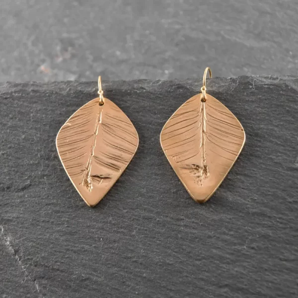 Boucles d’oreilles bronze doré conifère